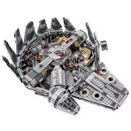 LEGO Millennium Falcon™ (75105) - image 2