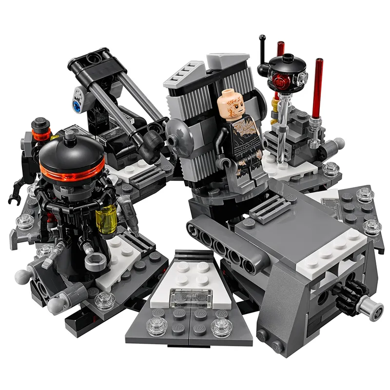 Darth Vader™ Transformation by LEGO – product photo 3 of 6