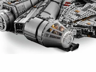 Millennium Falcon™ von LEGO – Produktfoto 6 von 16