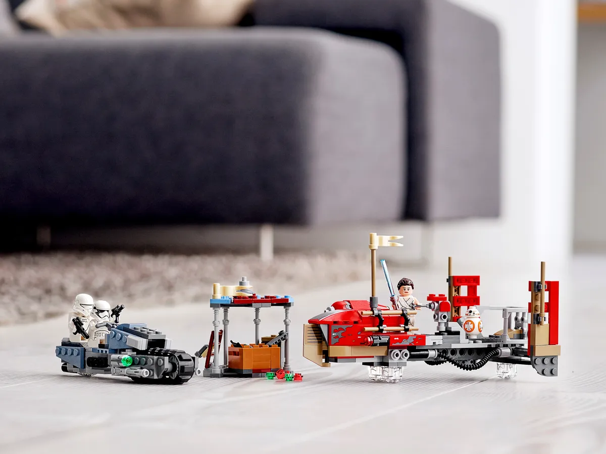 LEGO Pasaana Speeder Chase (75250) - Bild 7