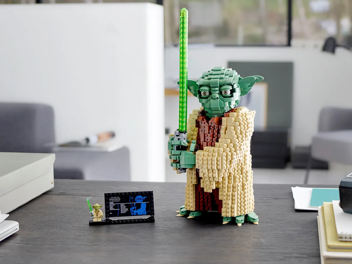 LEGO Yoda™ (75255) - afbeelding 6