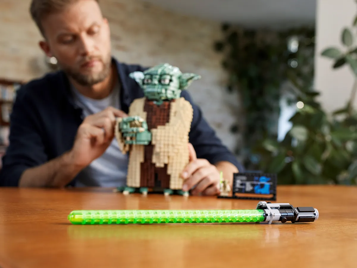 LEGO Yoda™ (75255) - afbeelding 8
