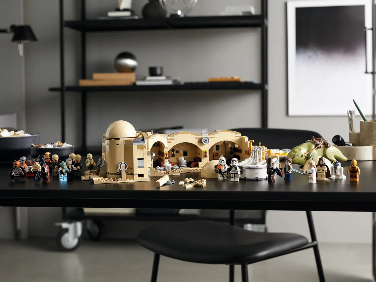 LEGO Mos Eisley Cantina™ (75290) - Bild 9