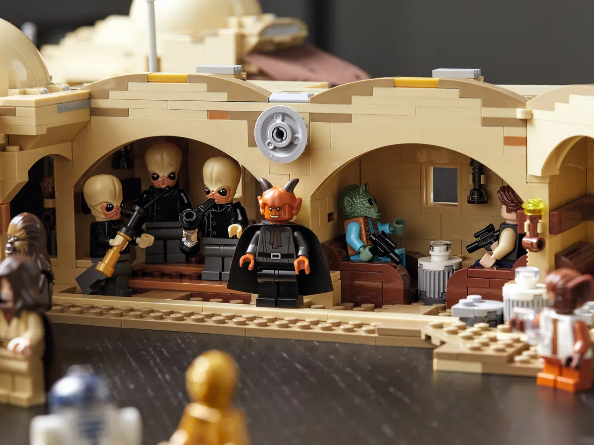 LEGO Mos Eisley Cantina™ (75290) - Bild 15
