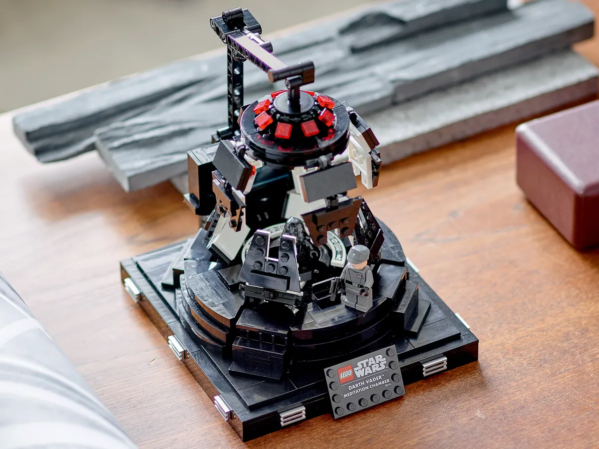 LEGO Darth Vader™ Meditation Chamber (75296) - Bild 9