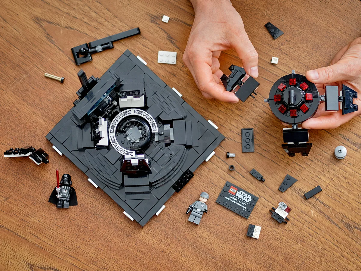 LEGO Darth Vader™ Meditation Chamber (75296) - Bild 7