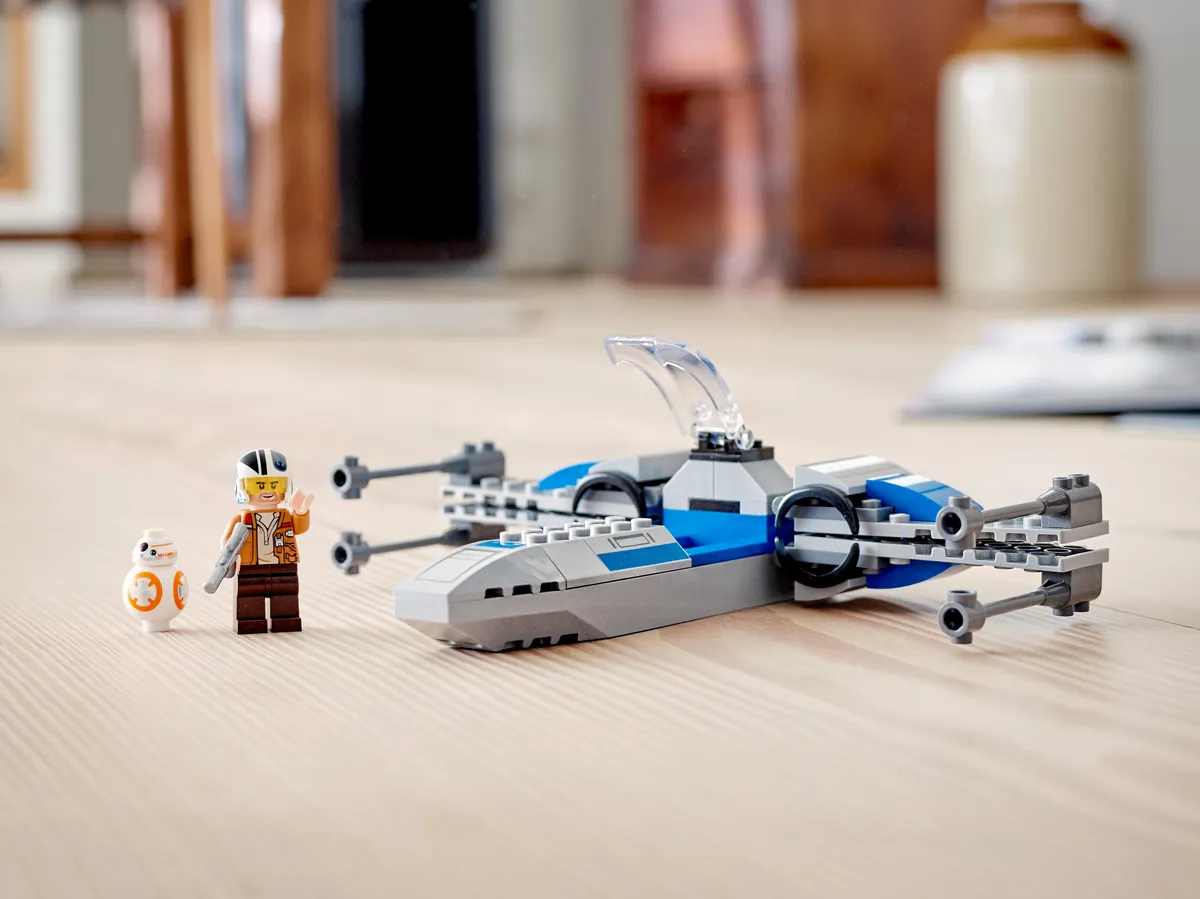 LEGO Resistance X-Wing™ (75297) - image 10