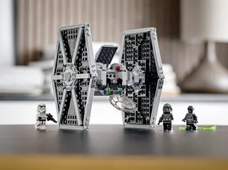 Imperial TIE Fighter™ fra LEGO – produktbillede 6 af 6