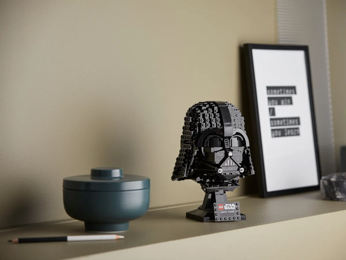 LEGO Darth Vader™ Helmet (75304) - Bild 8