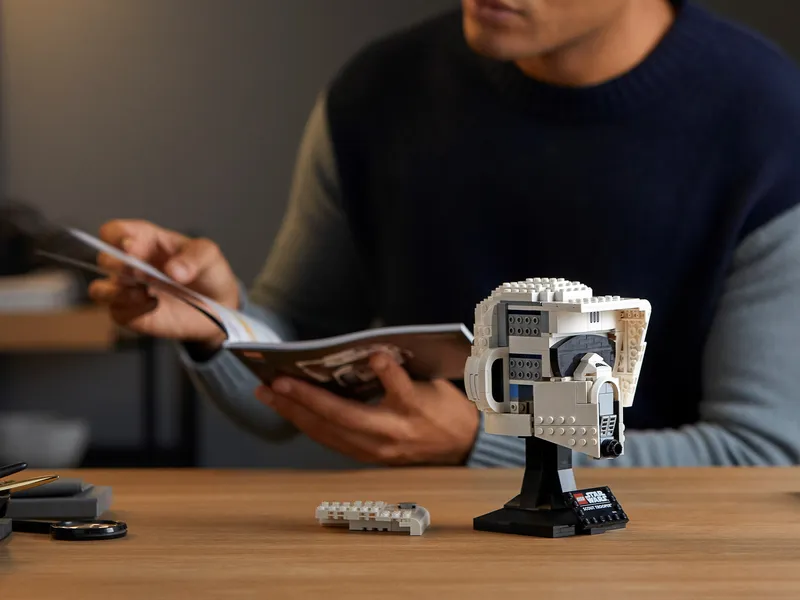 Scout Trooper™ Helmet van LEGO – productfoto 10 van 21
