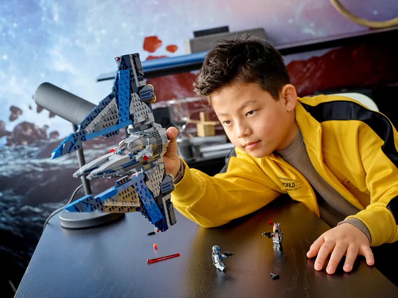 Mandalorian Starfighter™ by LEGO – product photo 11 of 13