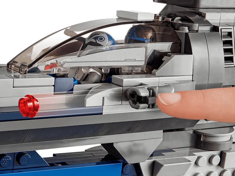 Mandalorian Starfighter™ by LEGO – product photo 8 of 13