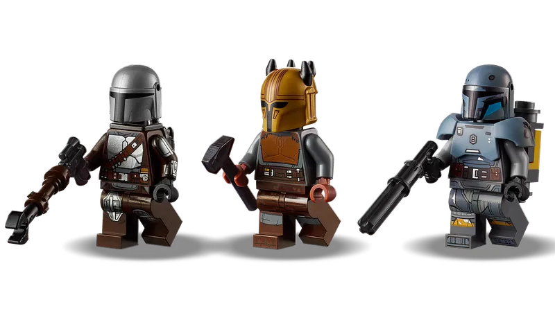 The Armorer’s Mandalorian™ Forge by LEGO – product photo 3 of 12