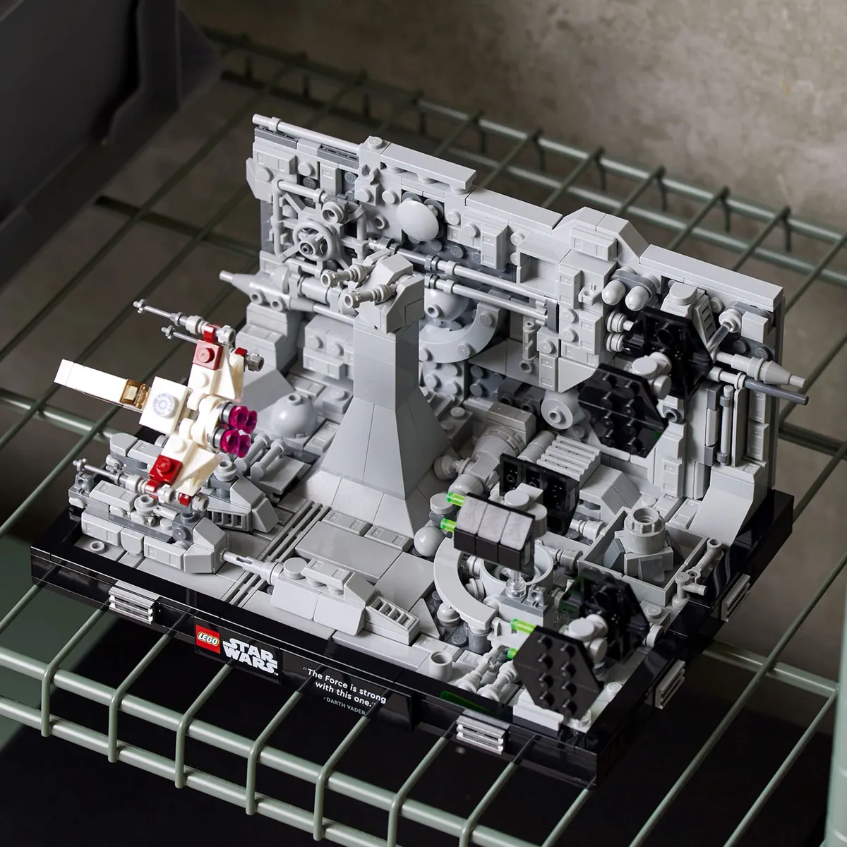 LEGO Death Star™ Trench Run Diorama (75329) - Bild 6