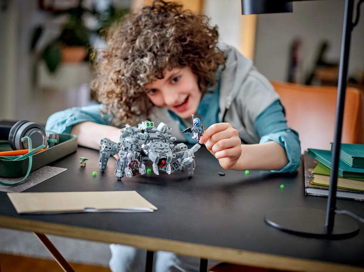 LEGO Spider Tank (75361) - afbeelding 8