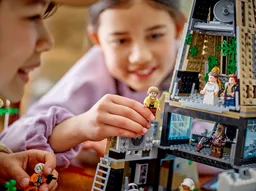 LEGO Yavin 4 Rebel Base (75365) - image 10