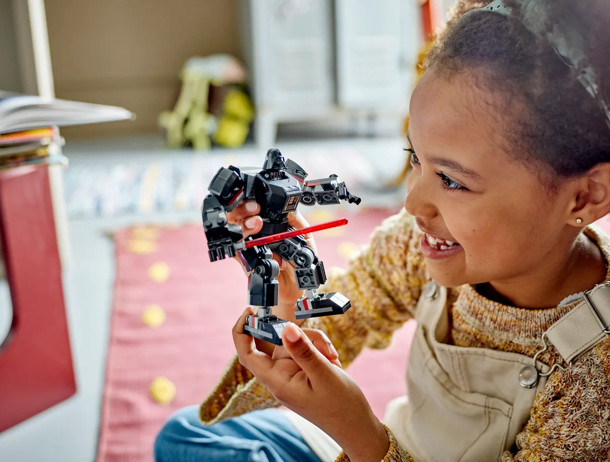 LEGO Darth Vader™ Mech (75368) - image 4