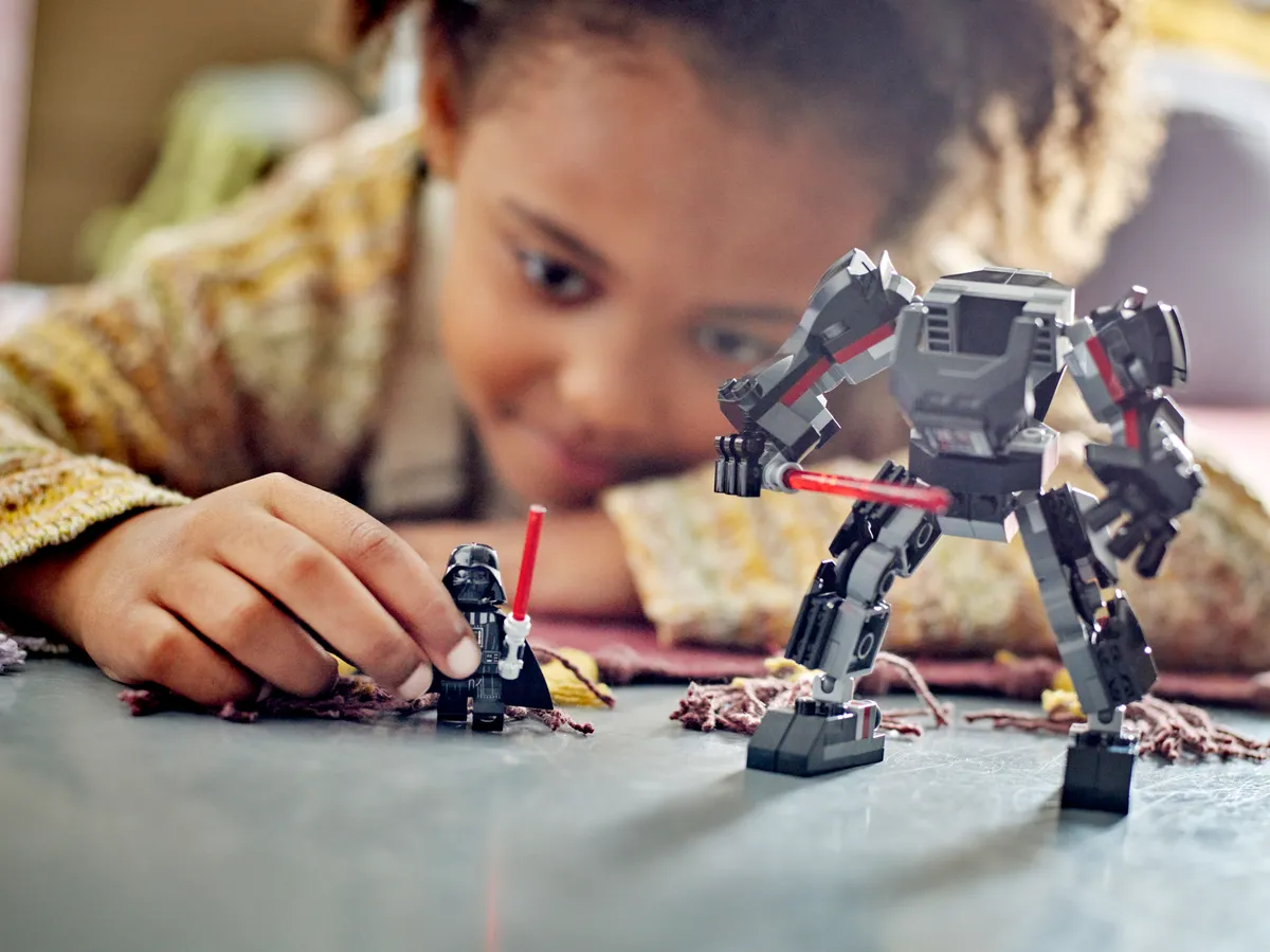 LEGO Darth Vader™ Mech (75368) - image 5