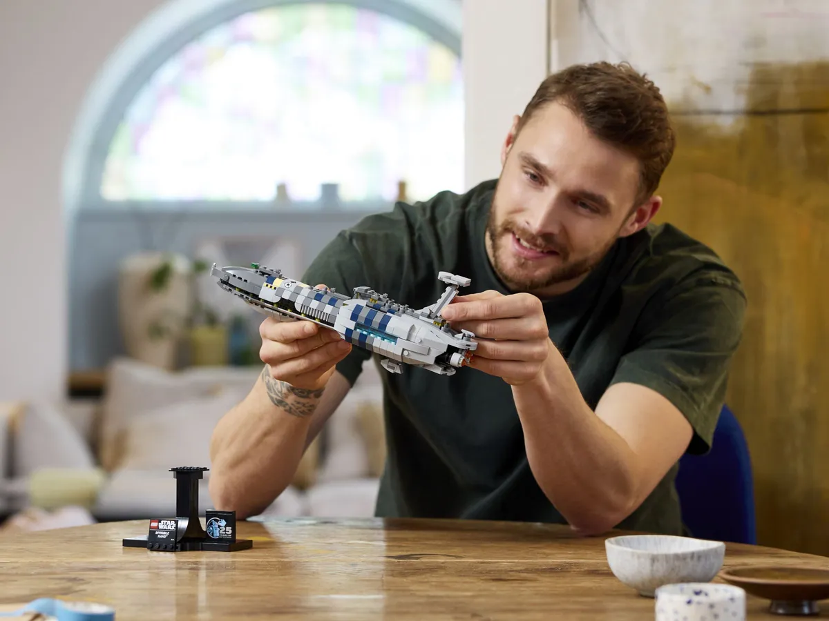 LEGO Invisible Hand™ (75377) - afbeelding 5