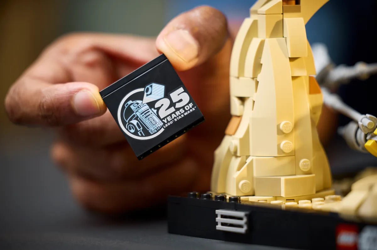 LEGO Mos Espa Podrace™ Diorama (75380) - image 7