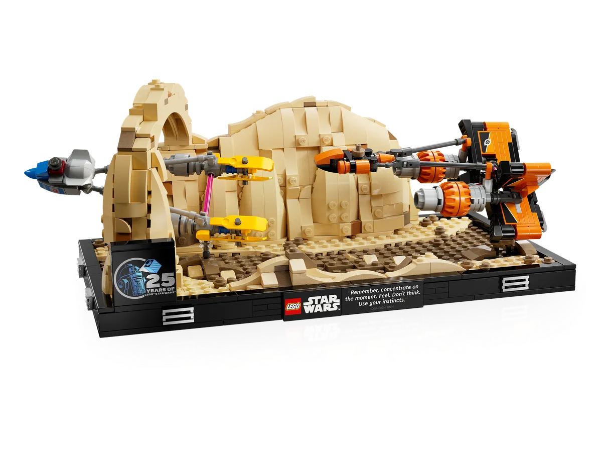 LEGO Mos Espa Podrace™ Diorama (75380) - image 1