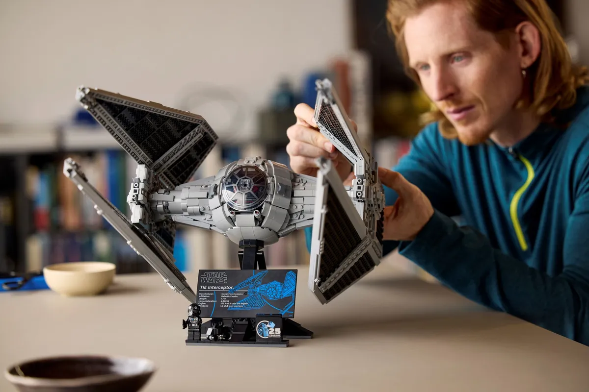 LEGO TIE Interceptor™ (75382) - image 7