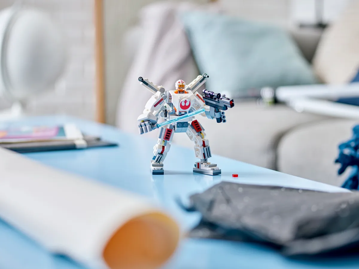 LEGO Luke Skywalker™ X-Wing™ Mech (75390) - Bild 6