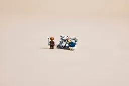 LEGO Plo Koon's Jedi Starfighter™ Microfighter (75400) - afbeelding 7