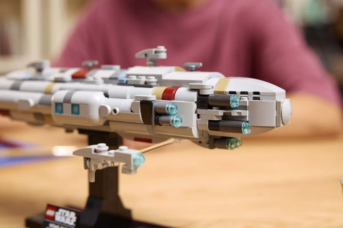 LEGO Home One Starcruiser (75405) - Bild 6