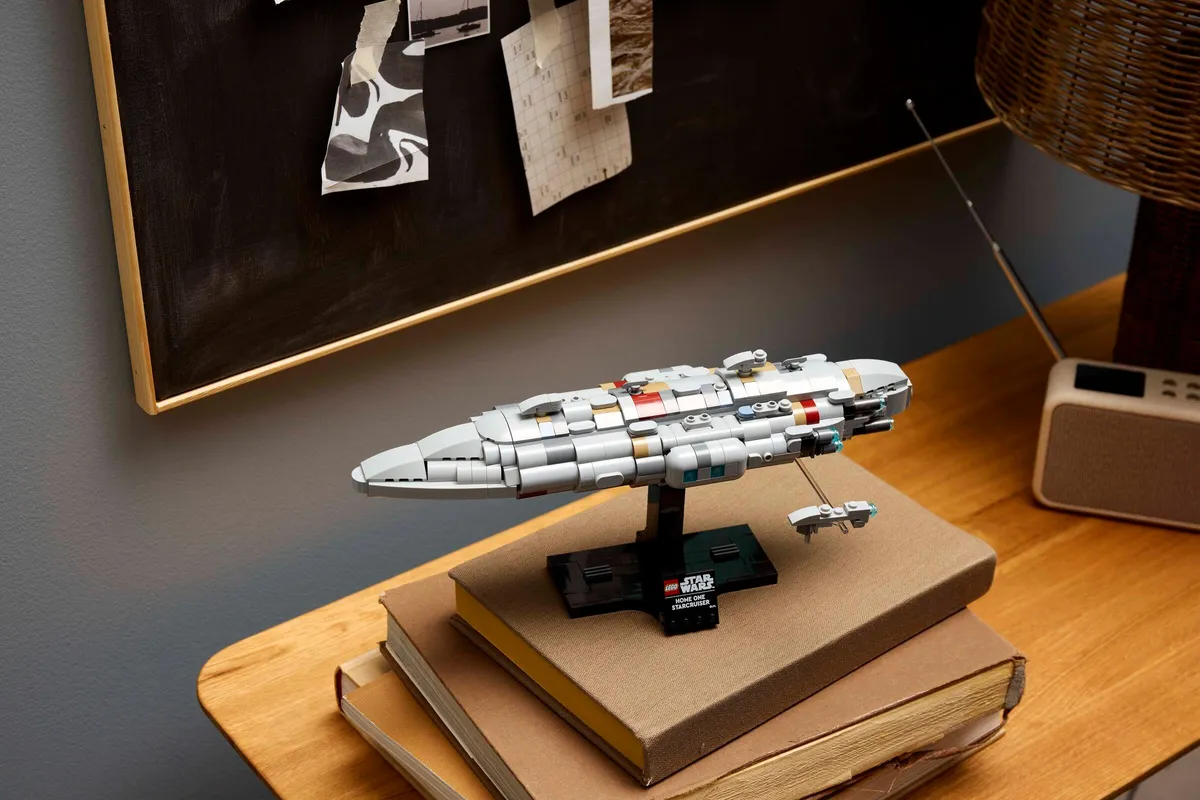 LEGO Home One Starcruiser (75405) - Bild 8