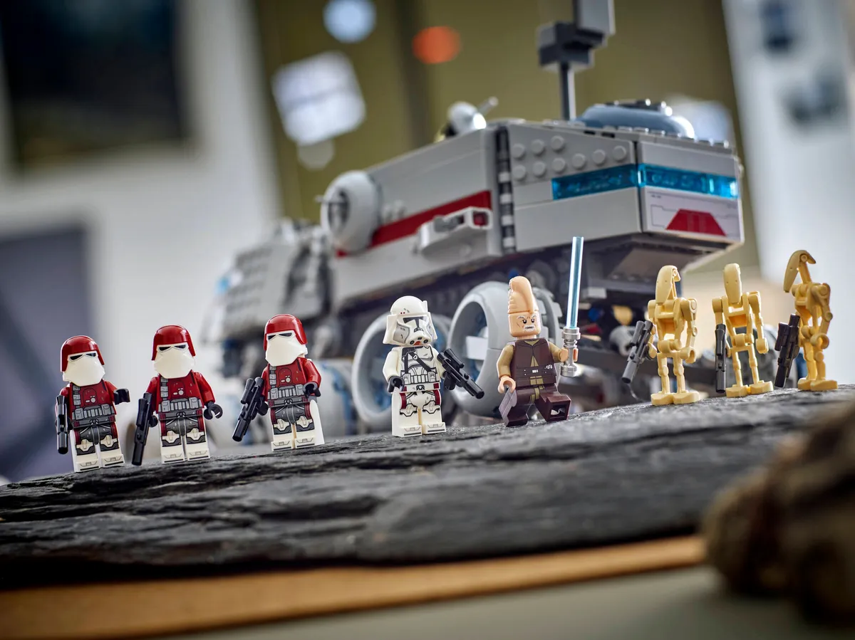 LEGO Republic Juggernaut (75413) - Bild 8