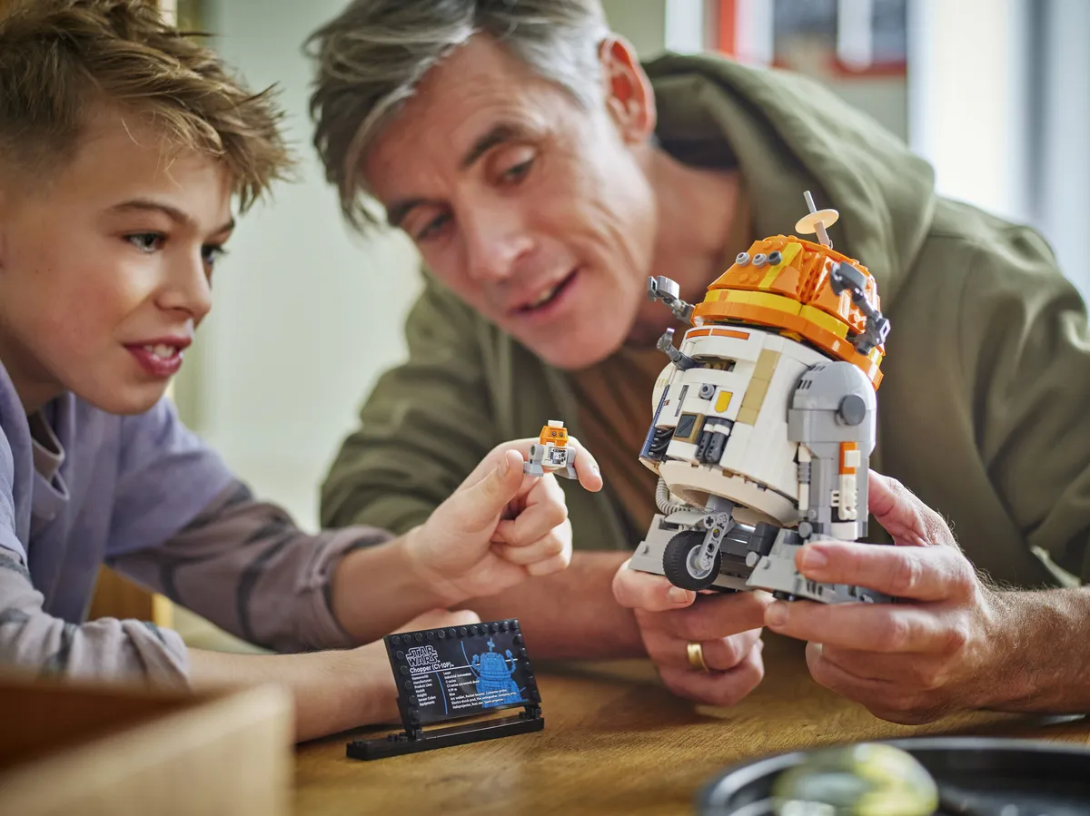 LEGO Chopper (C1-10P)™ Astromech Droid (75416) - Bild 6