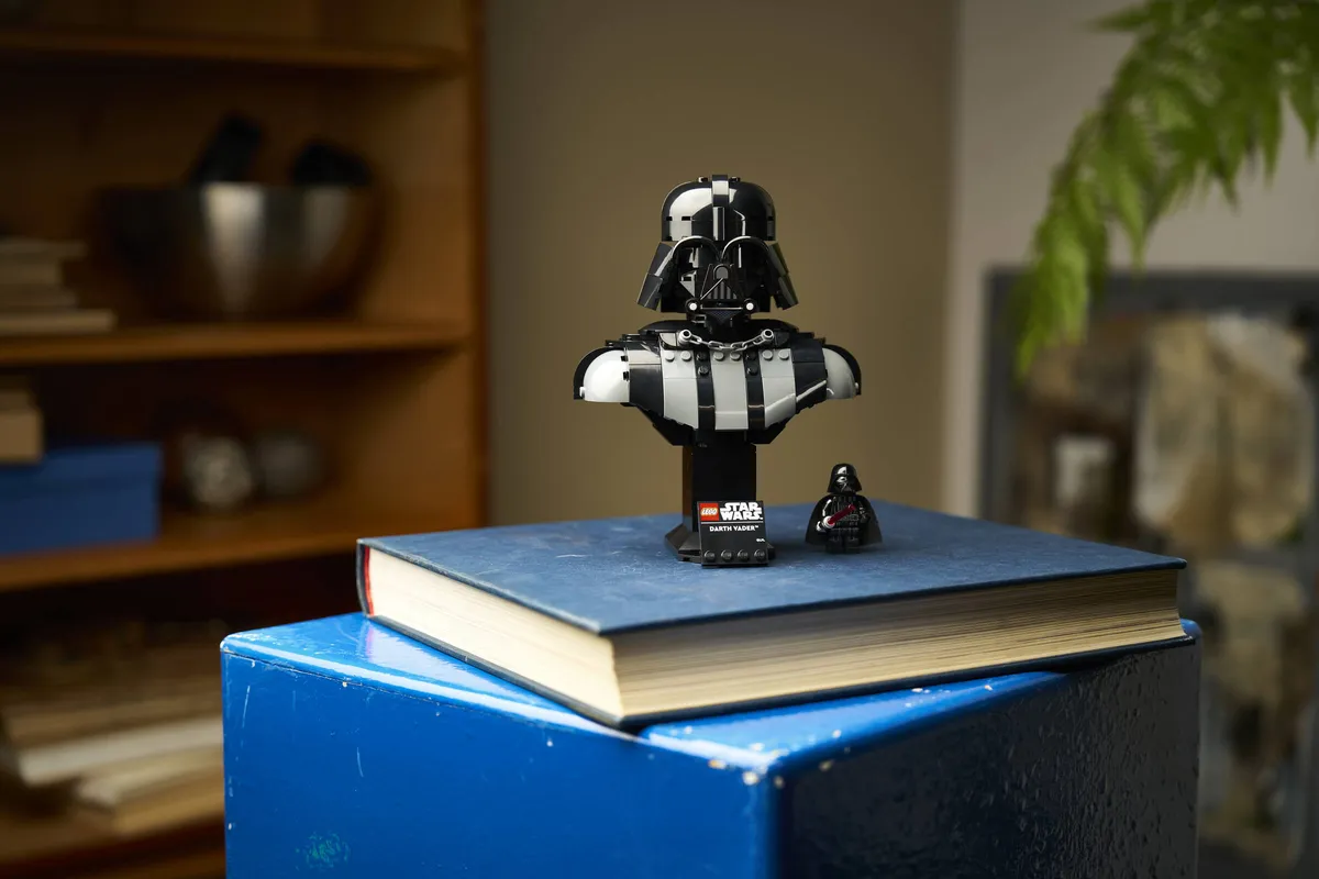 LEGO Darth Vader™ Bust (75439) - Bild 11