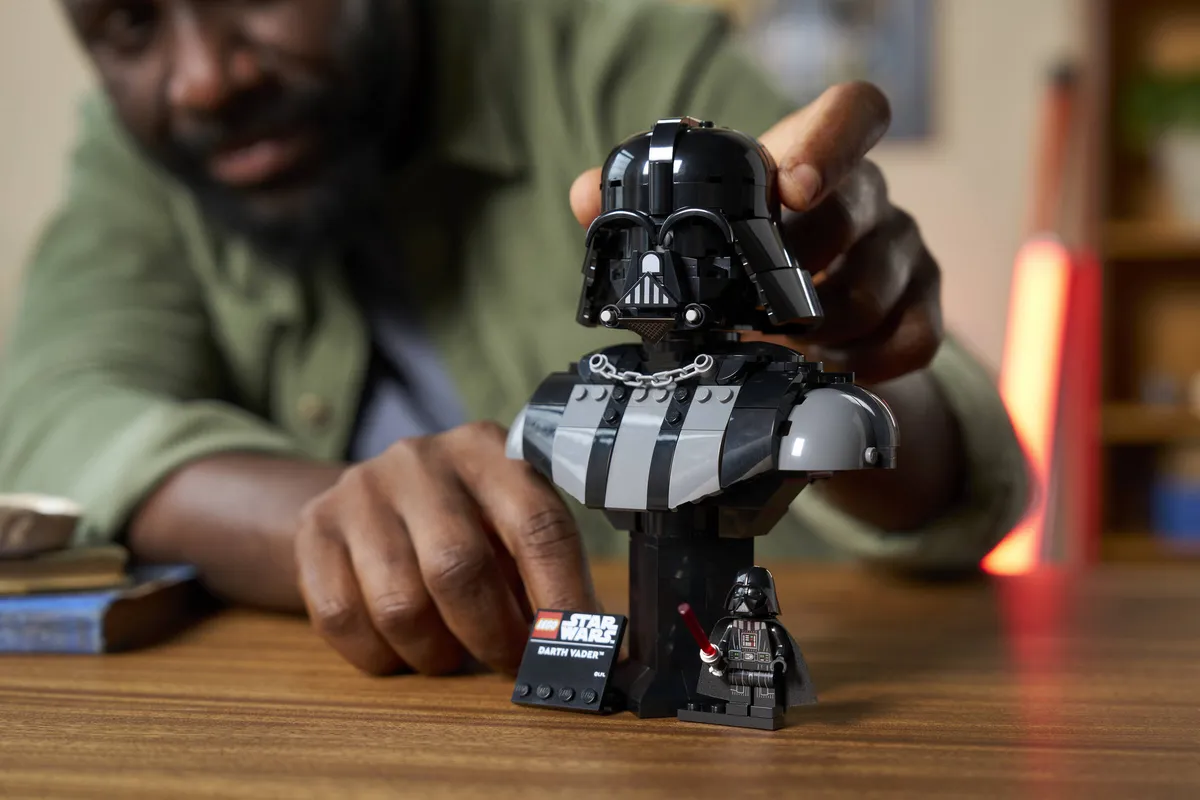LEGO Darth Vader™ Bust (75439) - Bild 8