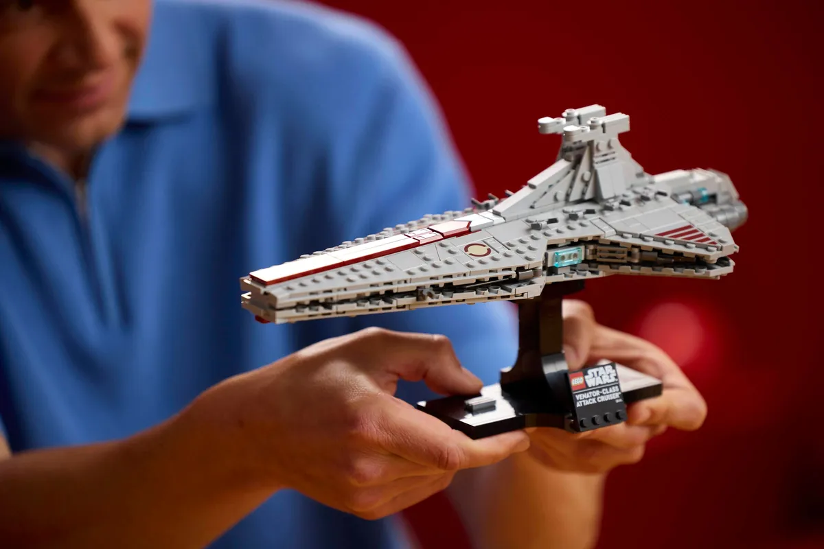 LEGO Venator-Class Attack Cruiser™ (75441) - afbeelding 5