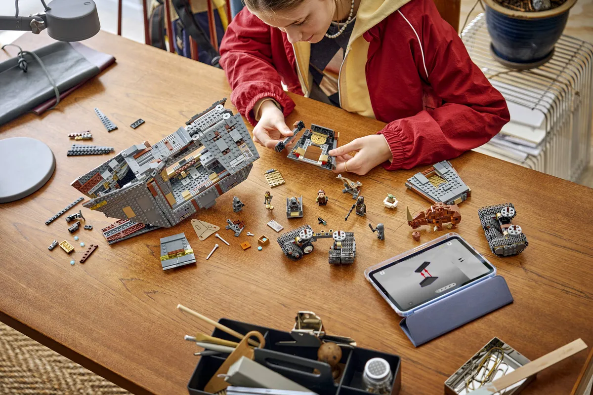 LEGO Offworld Sandcrawler™ and Mudhorn (75453) - Bild 10