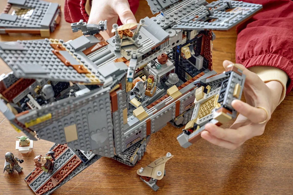 LEGO Offworld Sandcrawler™ and Mudhorn (75453) - Bild 14