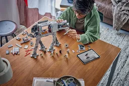 LEGO Imperial Remnant AT-AT™ with INT-4 (75454) - image 9