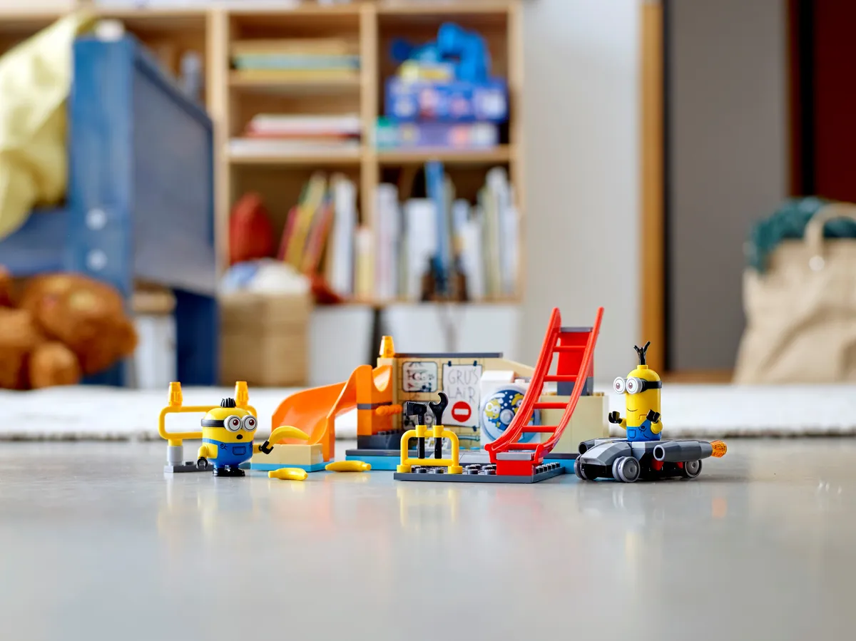 LEGO Minions in Gru's Lab (75546) - Bild 8