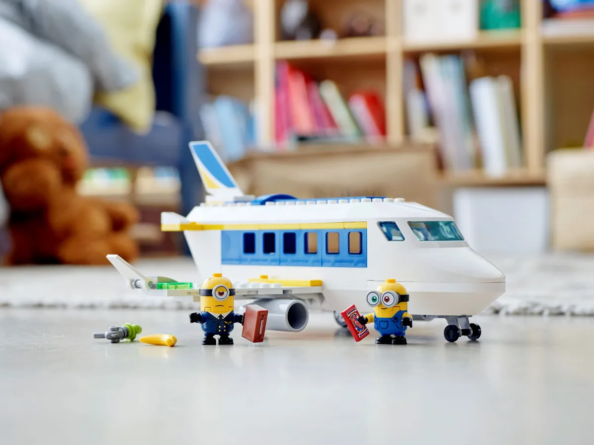 LEGO Minion Pilot in Training (75547) - image 9