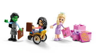 Glinda, Elphaba & Nessarose at Shiz University von LEGO – Produktfoto 3 von 9