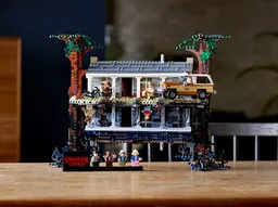 LEGO The Upside Down (75810) - afbeelding 17