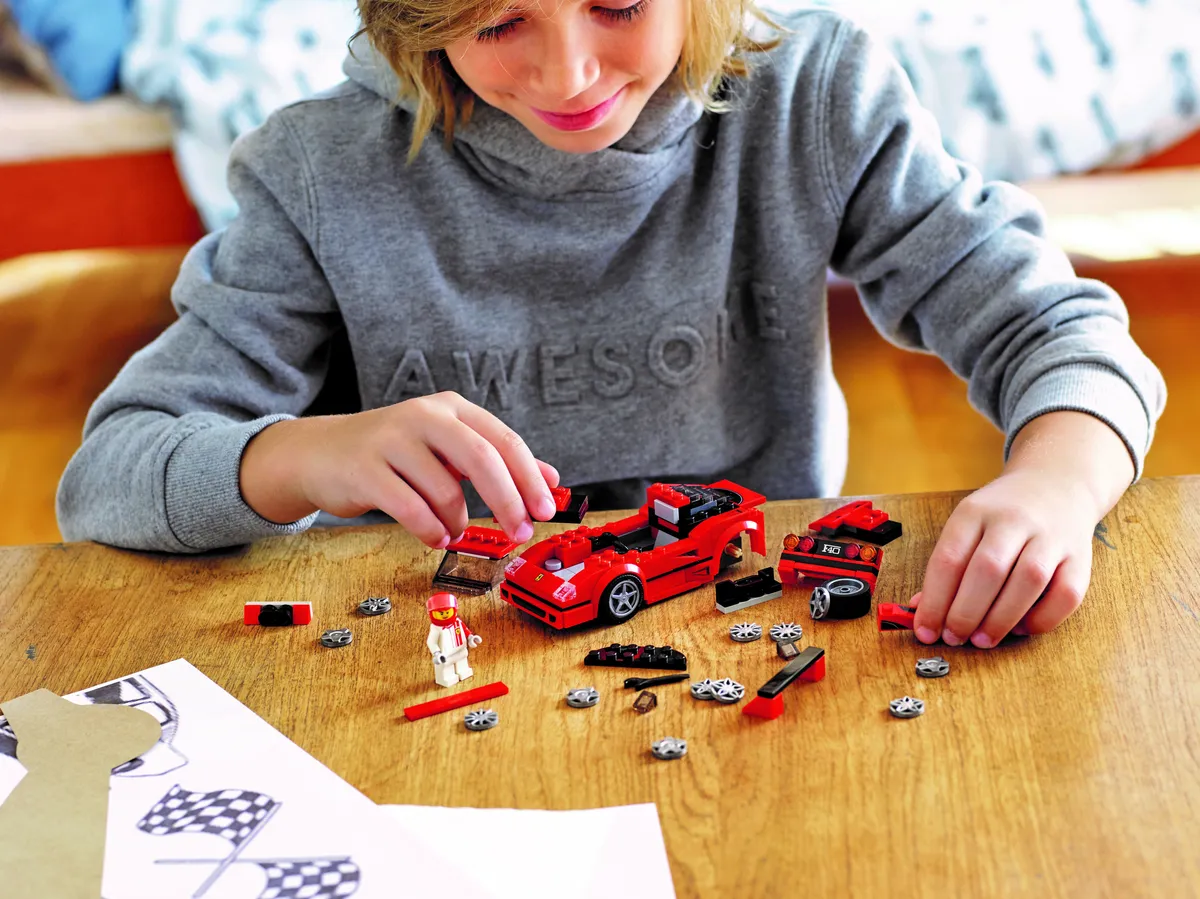 LEGO Ferrari F40 Competizione (75890) - Bild 7