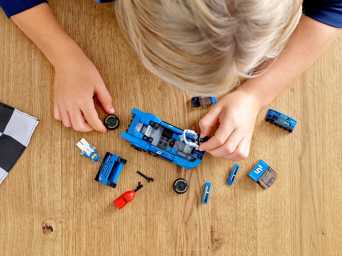 LEGO Chevrolet Camaro ZL1 Race Car (75891) - Bild 8