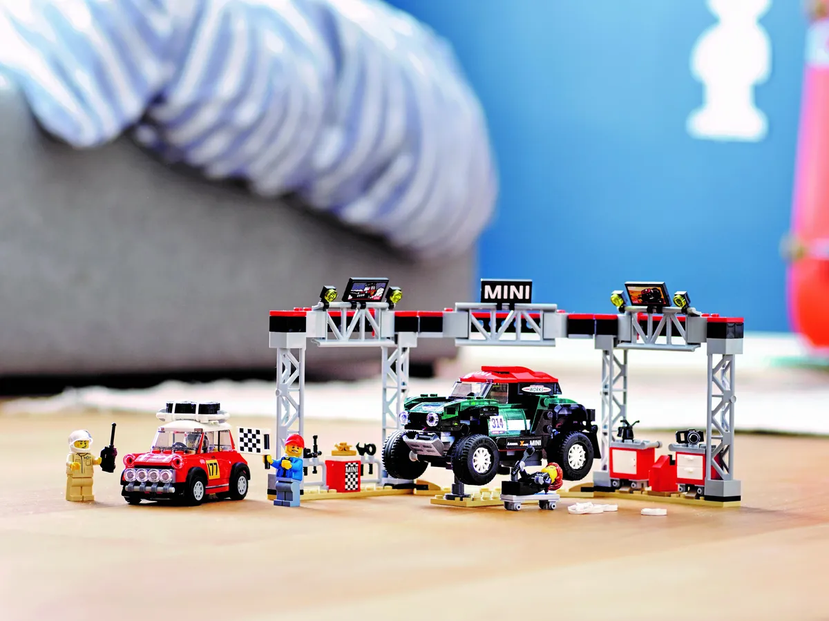 LEGO 1967 Mini Cooper S Rally and 2018 MINI John Cooper Works Buggy (75894) - Bild 11