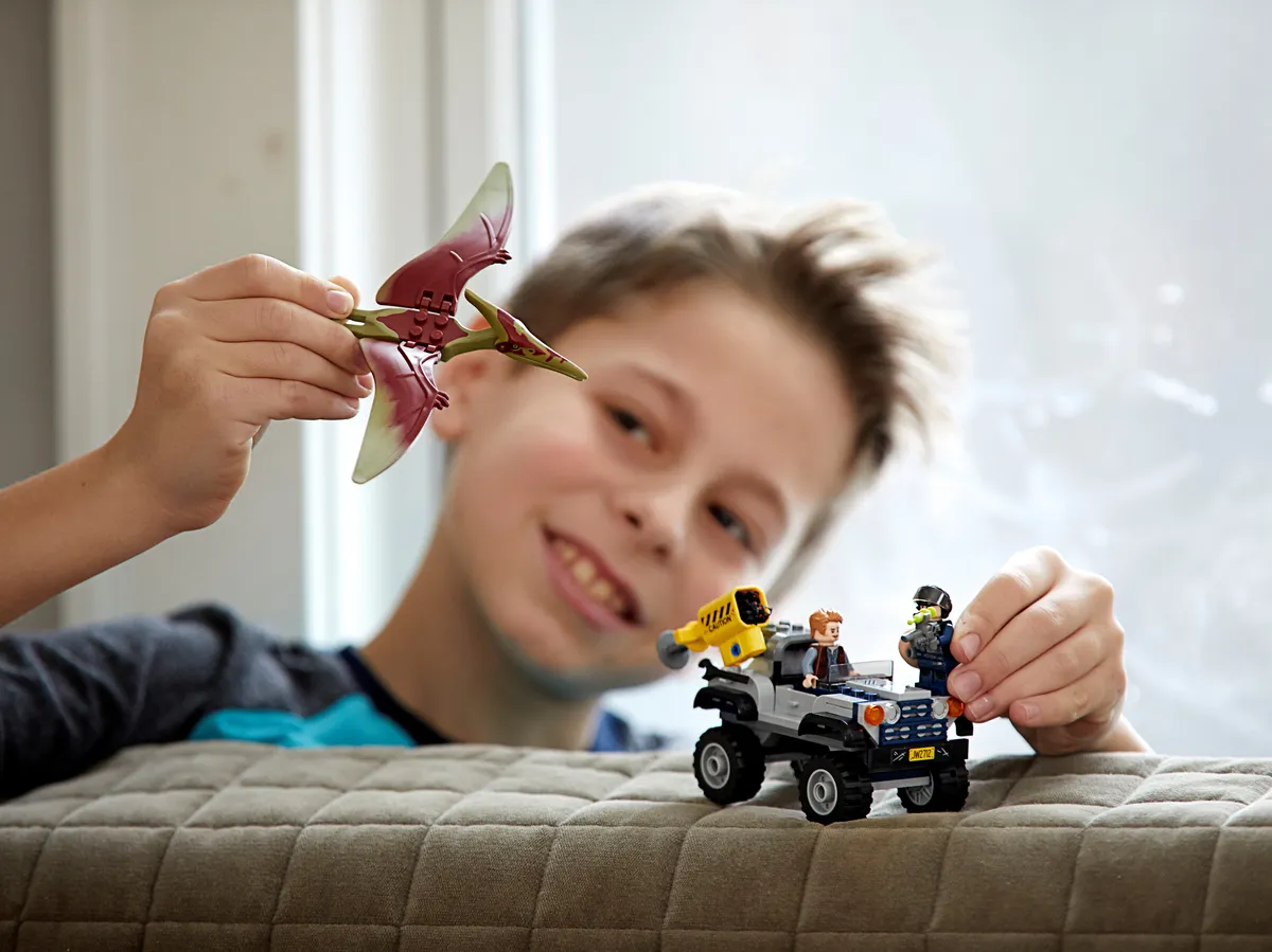 LEGO Pteranodon Chase (75926) - image 11