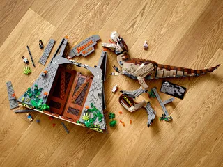 Jurassic Park: T. rex Rampage van LEGO – productfoto 19 van 35