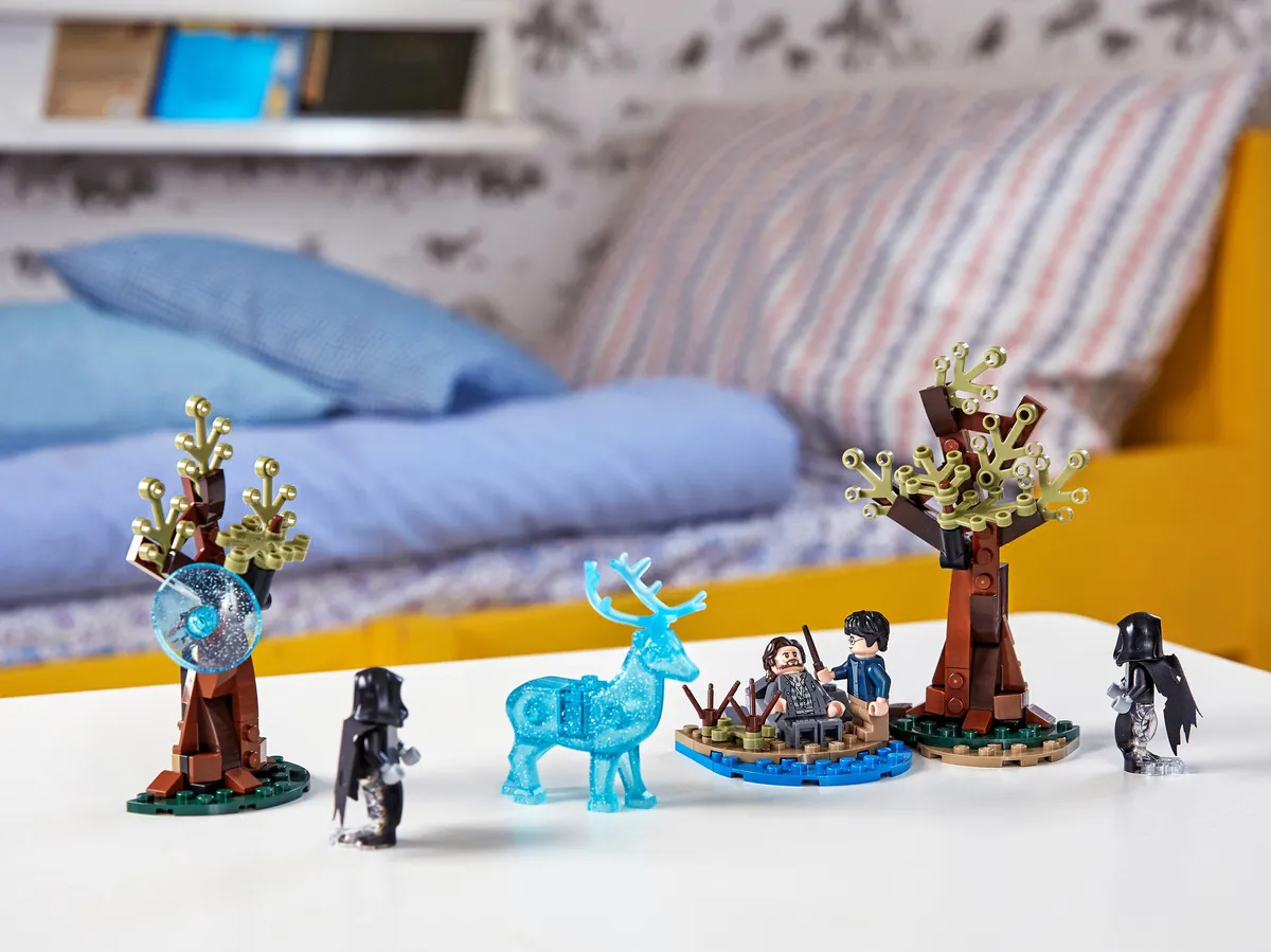 LEGO Expecto Patronum (75945) - image 9