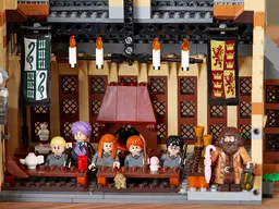 LEGO Hogwarts™ Great Hall (75954) - image 10