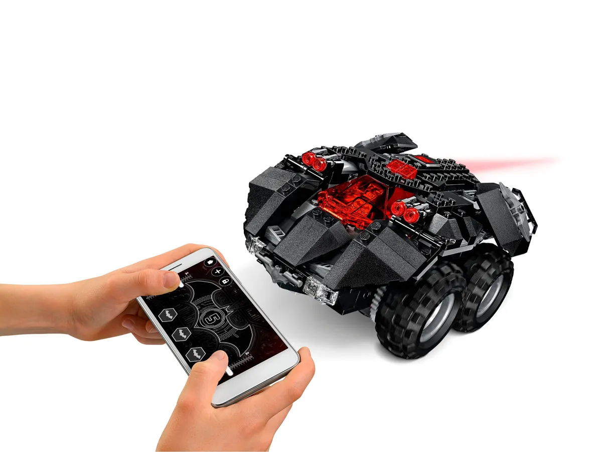 LEGO App-Controlled Batmobile (76112) - image 2